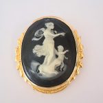 Vintage Cameo Brooch