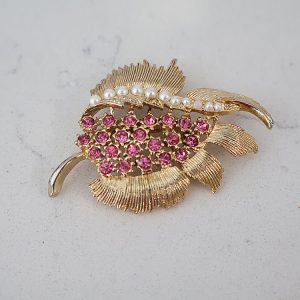 Vintage Leaf Brooch, singed Gerry,color Gold, Pink Rhinestones with Pearls